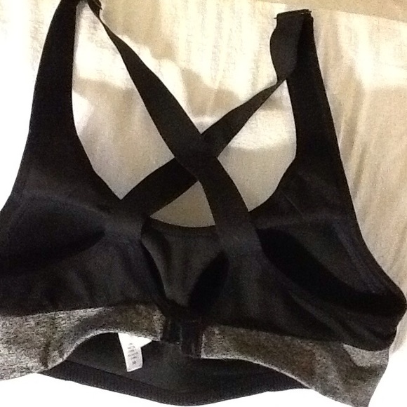 VSX sports bra - Picture 2 of 3